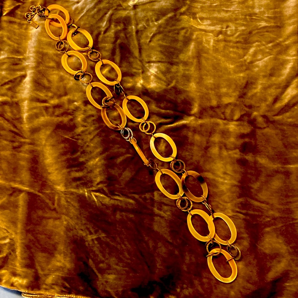 Silpada necklace. Oval citrine colored links